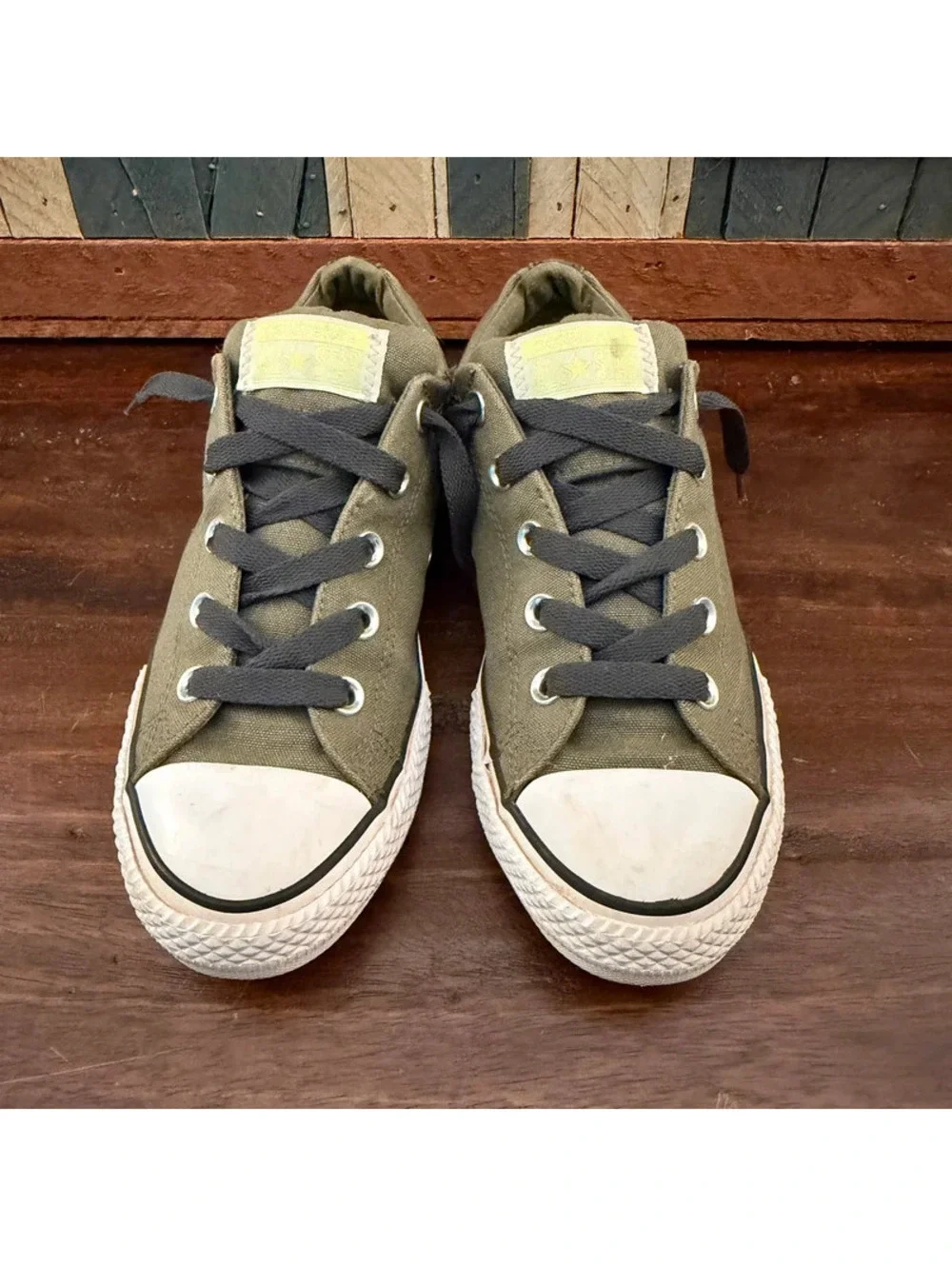 Converse Chuck Taylor All Star Madison Olive Green Sneakers Junior Kids Size 3